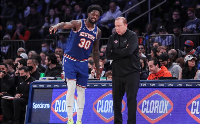 队争相追逐 队争相追逐