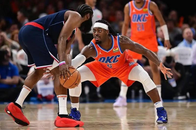 球员逐渐成 球员逐渐成