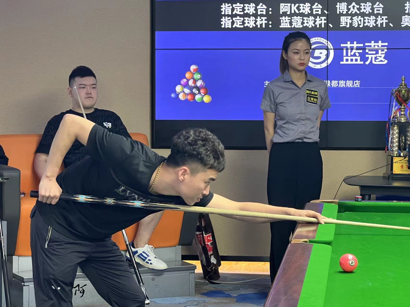 既定区域内 既定区域内