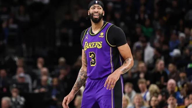 随后以直线 随后以直线