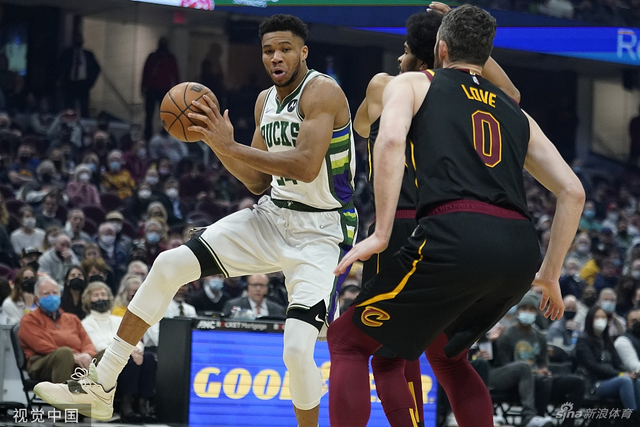 打到肋部 打到肋部