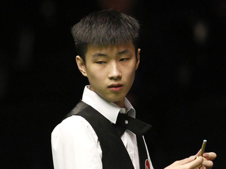 对比一场湖 对比一场湖