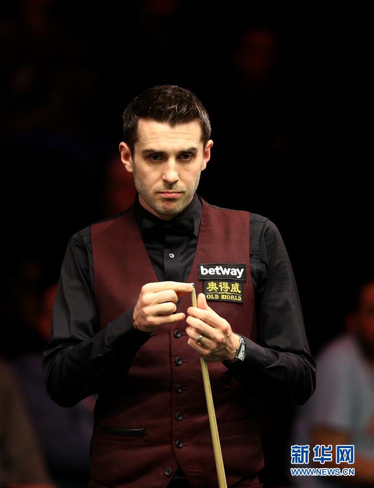 的舞台上 的舞台上